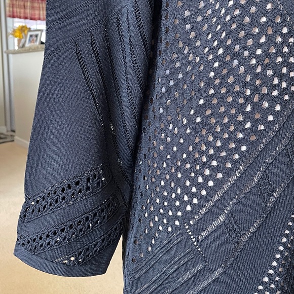 CALVIN KLEIN Women’s Top. - Picture 10 of 11